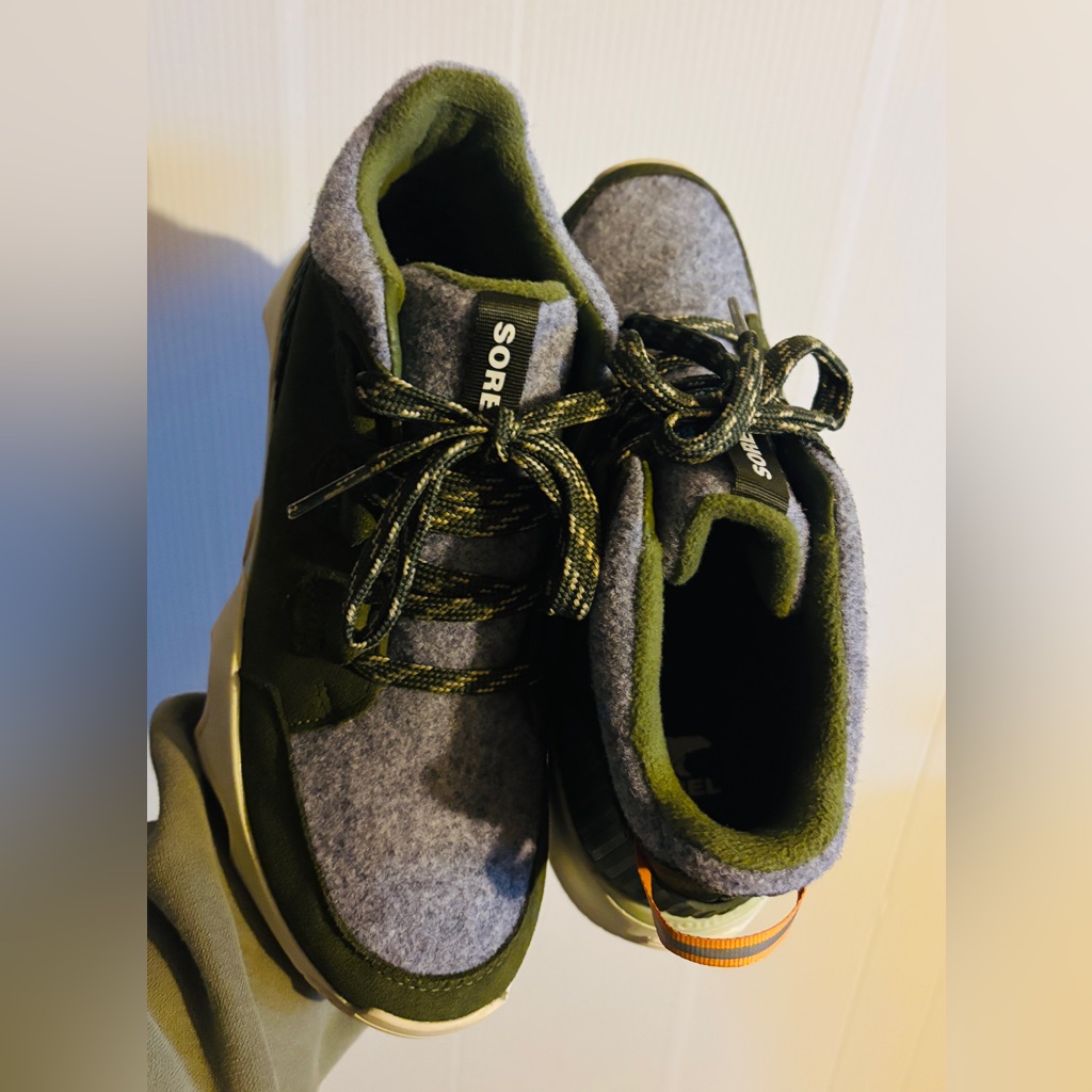 New Without Tags Sorel Women’s Sneakers - Olive And Charcoal